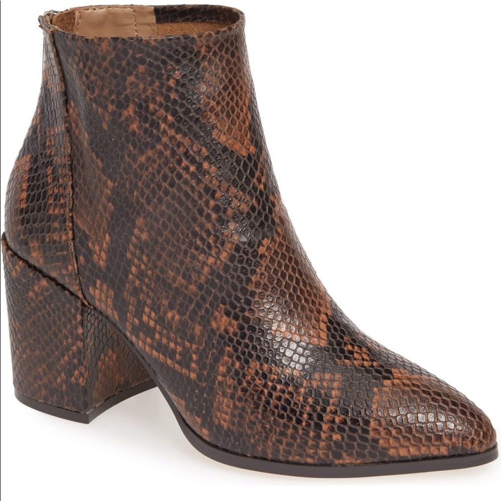 Steve Madden booties